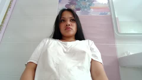 Snapshot of makulato chatting on 06/02/26, 03:58 Maya online show from 06/02/26, 03:58