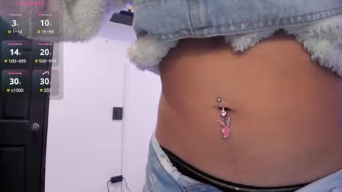 Snapshot of mal_norma chatting on 02/11/25, 07:23 Mal Norma online show from 02/11/25, 07:23