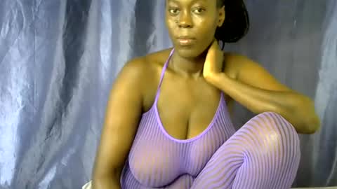 malaika_musa online show from 07/01/26, 04:25