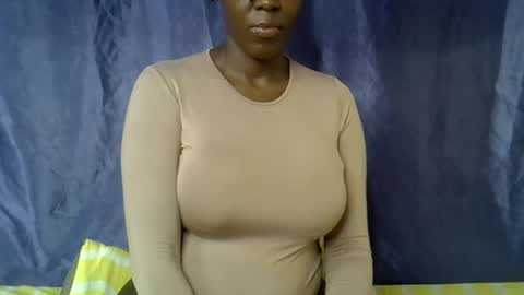 malaika_musa online show from 07/23/26, 05:27
