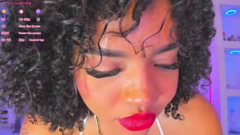 Snapshot of malaikabrown chatting on 02/27/25, 05:58   online show from 02/27/25, 05:58