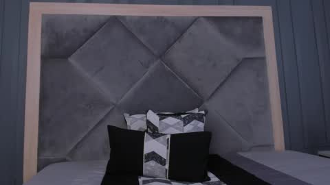 Snapshot of malaikah_colette chatting on 02/26/25, 12:16 Malaikah online show from 02/26/25, 12:16