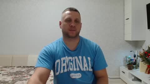 Snapshot of malchyshka chatting on 01/16/25, 02:30 malchyshka online show from 01/16/25, 02:30
