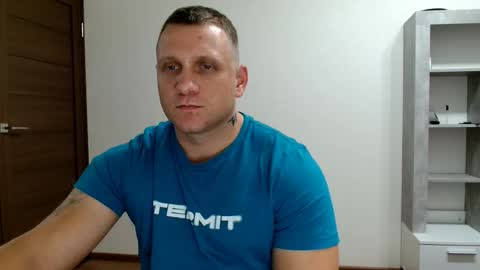 Snapshot of malchyshka chatting on 10/20/25, 09:15 malchyshka online show from 10/20/25, 09:15