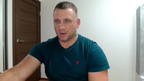 Snapshot of malchyshka chatting on 10/24/25, 06:48 malchyshka online show from 10/24/25, 06:48