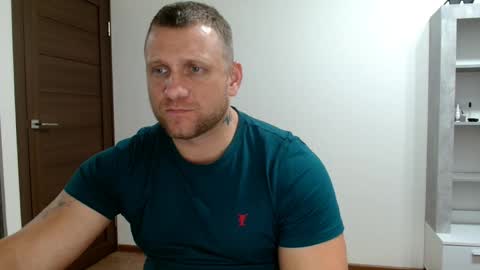 Snapshot of malchyshka chatting on 10/28/25, 08:22 malchyshka online show from 10/28/25, 08:22