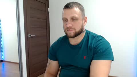 Snapshot of malchyshka chatting on 12/15/25, 04:44 malchyshka online show from 12/15/25, 04:44