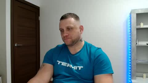Snapshot of malchyshka chatting on 02/14/26, 02:47 malchyshka online show from 02/14/26, 02:47