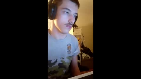 male20y online show from 05/03/26, 11:44