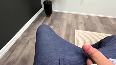 Snapshot of male_gr chatting on 04/03/26, 09:35 male_gr online show from 04/03/26, 09:35