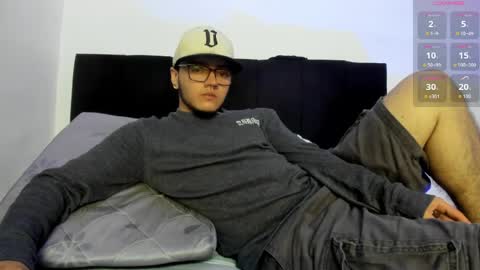 Snapshot of male_pussy chatting on 04/03/26, 01:14 ADAM online show from 04/03/26, 01:14