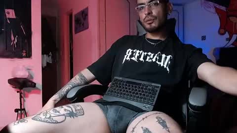 malek_xarx online show from 03/18/26, 04:37