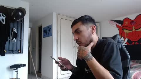 Snapshot of malek_xarx chatting on 04/10/26, 03:06 malek_xarx online show from 04/10/26, 03:06