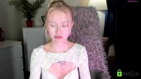 Snapshot of malenaernman chatting on 02/22/25, 01:35 Malena online show from 02/22/25, 01:35