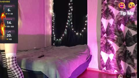 Mischelle online show from 11/30/25, 11:53