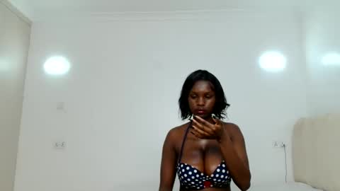 malia online show from 06/02/26, 02:57