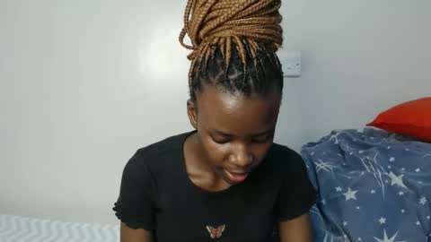 lati online show from 11/01/25, 12:29