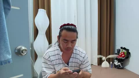 Snapshot of malia_nicole chatting on 03/13/26, 07:04 malia online show from 03/13/26, 07:04