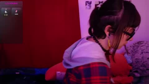 Mar  Alicia     Rosie  v A L I C I A W I T C -  Meg Cherie online show from 05/08/26, 04:07