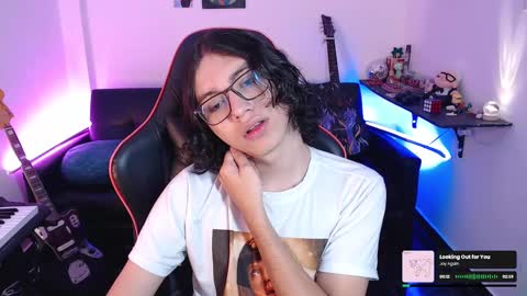 Snapshot of malik_harrison_ chatting on 03/10/25, 03:52 Malik online show from 03/10/25, 03:52