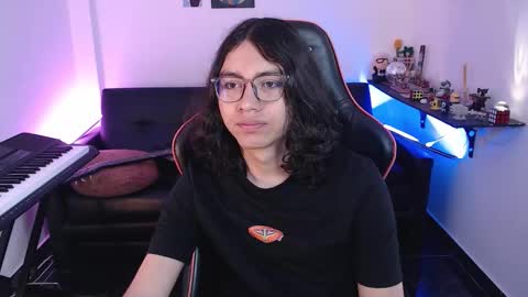 Snapshot of malik_harrison_ chatting on 11/01/25, 03:25 Malik online show from 11/01/25, 03:25