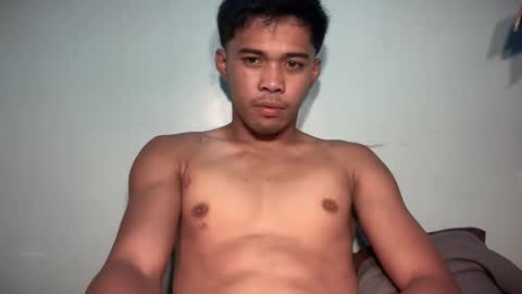 Snapshot of malikgray chatting on 10/19/25, 07:42 Malik online show from 10/19/25, 07:42