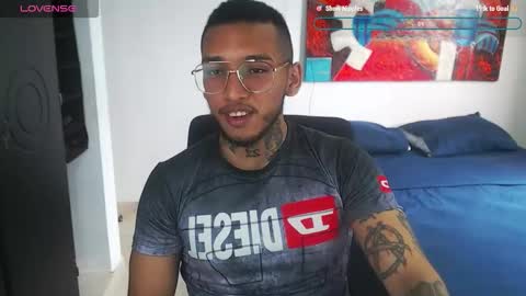 Snapshot of malikzzain chatting on 10/31/25, 02:51 Zain Malik online show from 10/31/25, 02:51