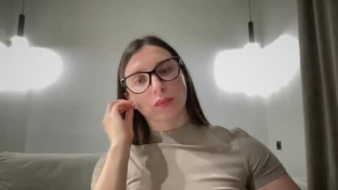 Snapshot of malina568708 chatting on 02/11/25, 03:51 malina568708 online show from 02/11/25, 03:51