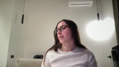 Snapshot of malina568708 chatting on 04/26/26, 05:43 malina568708 online show from 04/26/26, 05:43