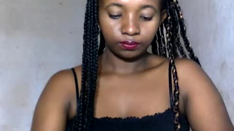 Snapshot of malinah01 chatting on 12/13/24, 07:36 malinah01 online show from 12/13/24, 07:36