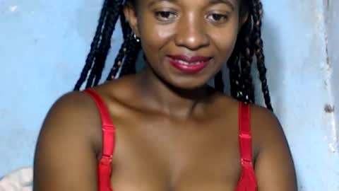 Snapshot of malinah01 chatting on 12/23/24, 03:23 malinah01 online show from 12/23/24, 03:23