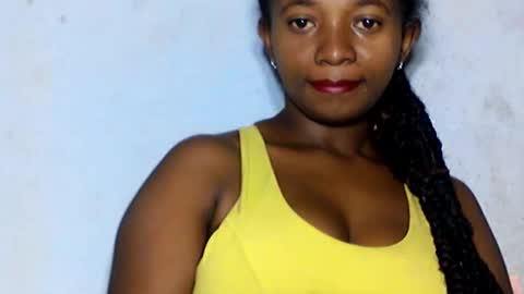 Snapshot of malinah01 chatting on 12/28/24, 03:37 malinah01 online show from 12/28/24, 03:37