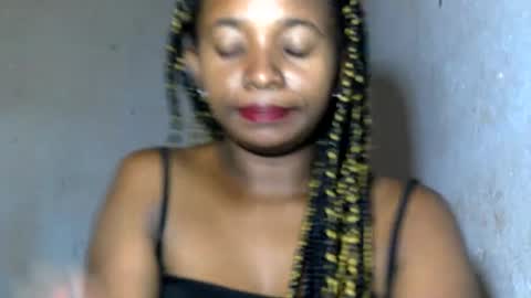 Snapshot of malinah01 chatting on 01/19/25, 09:44 malinah01 online show from 01/19/25, 09:44