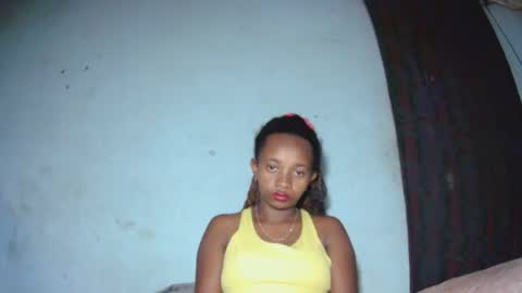 Snapshot of malinah01 chatting on 09/10/25, 05:57 malinah01 online show from 09/10/25, 05:57