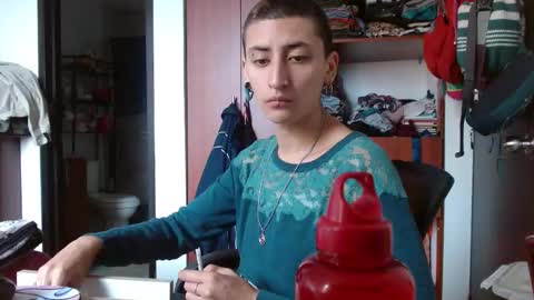 Snapshot of malitamuymal22 chatting on 02/24/26, 08:18 Malita online show from 02/24/26, 08:18