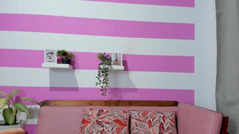 Malka online show from 02/01/25, 02:37