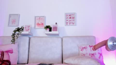 Malka online show from 10/15/25, 07:36