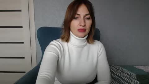 mallinia online show from 12/02/24, 09:45