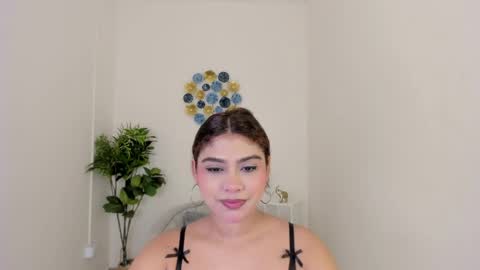 Snapshot of mallory_lee1 chatting on 05/23/26, 12:20 mallory online show from 05/23/26, 12:20