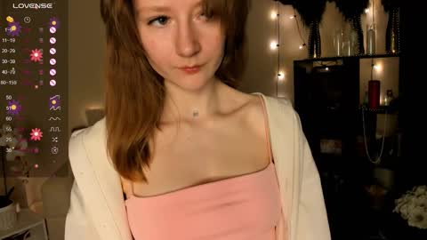 Snapshot of mallorygray chatting on 03/18/26, 03:37 Lilit online show from 03/18/26, 03:37