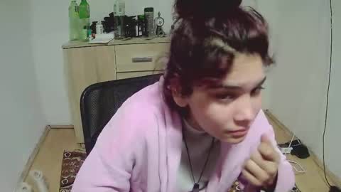 mallorymyersx online show from 11/01/25, 08:55