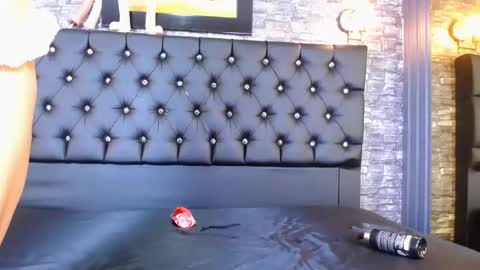 Malory online show from 11/08/25, 05:12