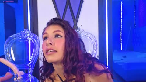 Snapshot of malory_cortez chatting on 02/11/26, 02:05 Malory online show from 02/11/26, 02:05