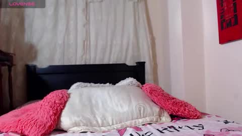 Malory  online show from 12/17/25, 04:18