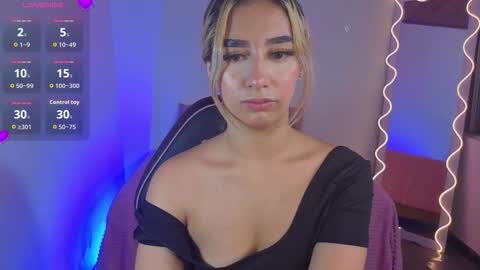 Malory  online show from 10/25/25, 07:08