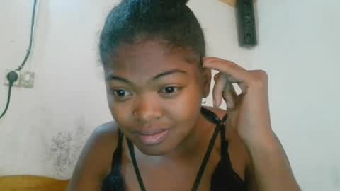 Snapshot of malorylime chatting on 06/18/26, 06:35 MaloryLime online show from 06/18/26, 06:35