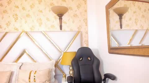 Snapshot of malorysweet chatting on 05/11/26, 06:38 MalorySweet online show from 05/11/26, 06:38