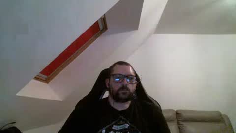 Snapshot of malou2927 chatting on 05/19/26, 07:53 breton online show from 05/19/26, 07:53