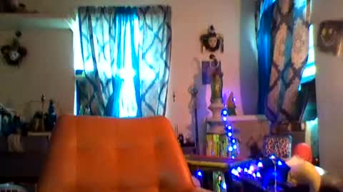 Snapshot of malovesik chatting on 06/21/26, 02:19 malovesik online show from 06/21/26, 02:19