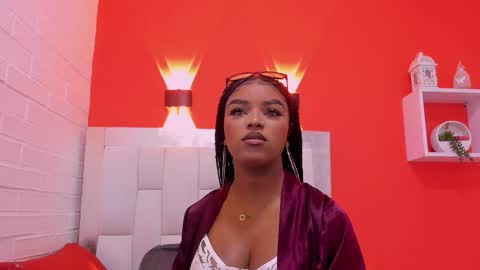 Snapshot of malu_horny_69 chatting on 02/11/26, 08:36 Melanie online show from 02/11/26, 08:36